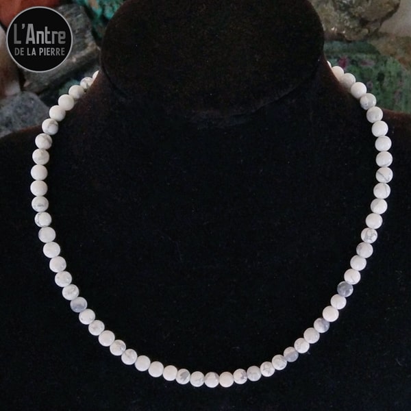 Réalisation d'un Collier Ras de Cou en Howlite Blanche du Zimbabwe Grade A+ Boules de 6 mm de 45 cm + 5