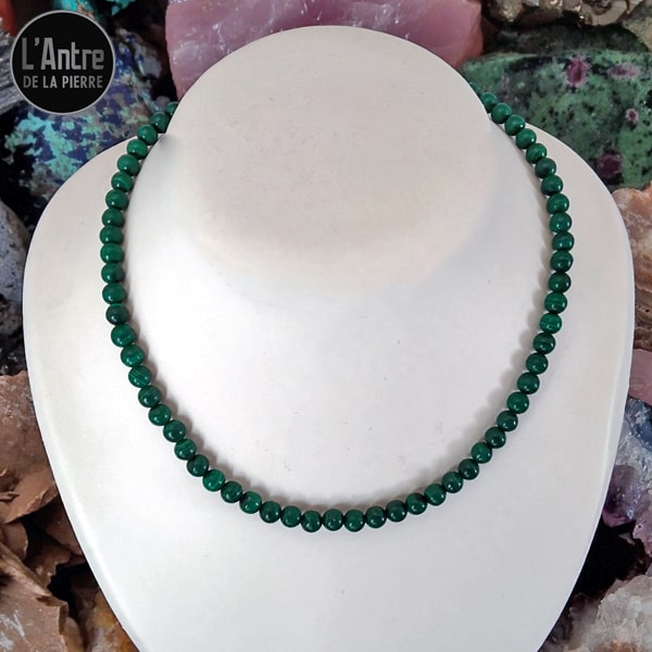 Réalisation d'un Collier Ras de Cou en Malachite du Congo Grade 2A Boules de 6 mm de 45 cm + 5