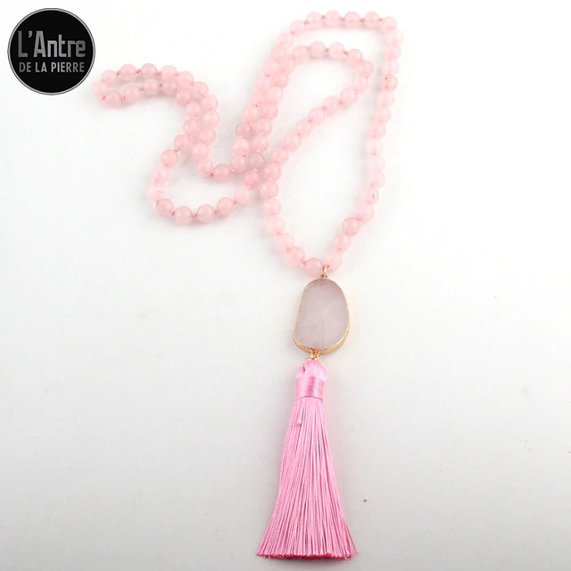 Long Collier de 86 cm en Quartz Rose rond de 8 mm, un Médaillon en Pierre et un Pompon Rose