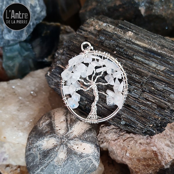 Pendentif Arbre de Vie en Métal Argenté avec de la Pierre de Lune Blanche